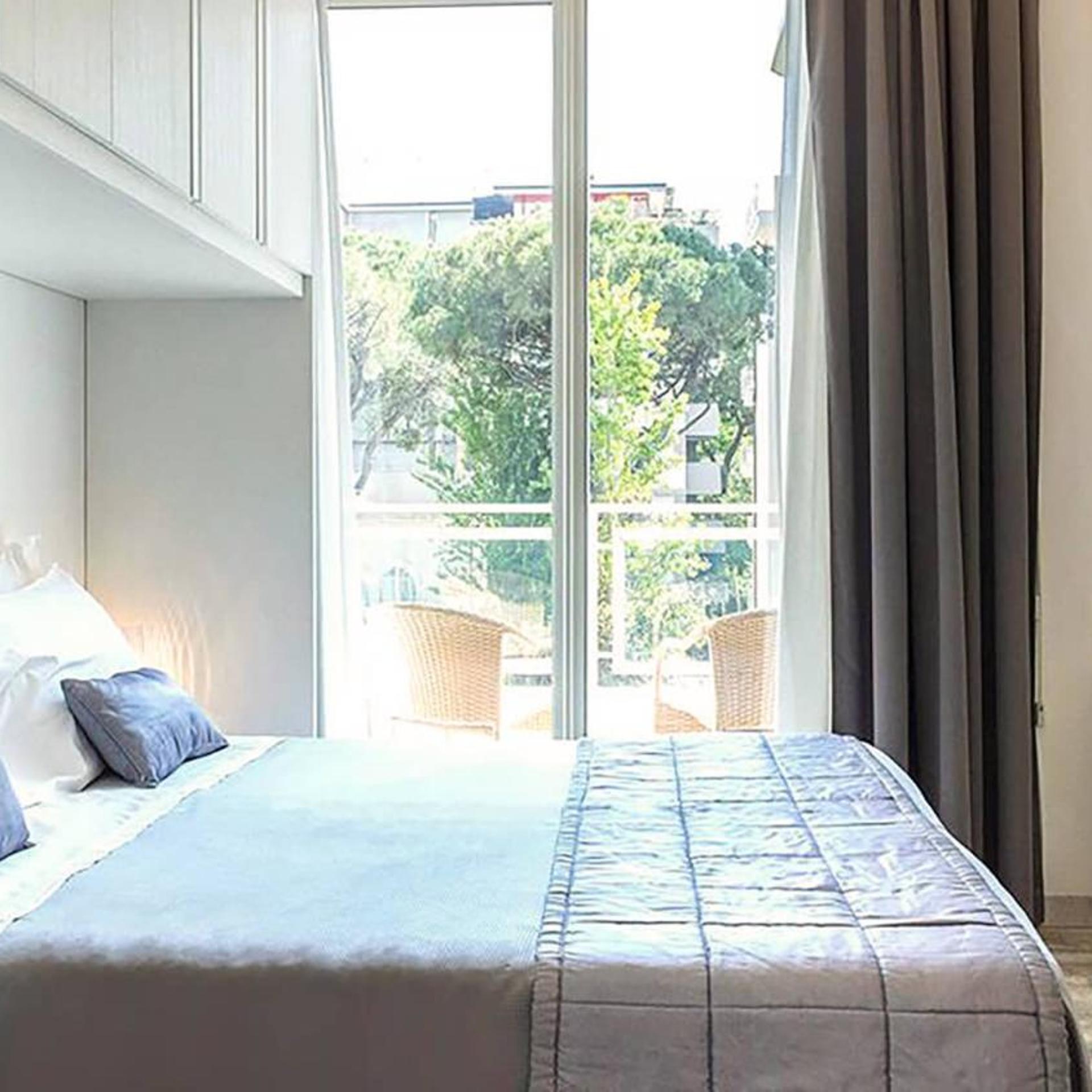 Room, Double Bed, Lateral Side Sea View