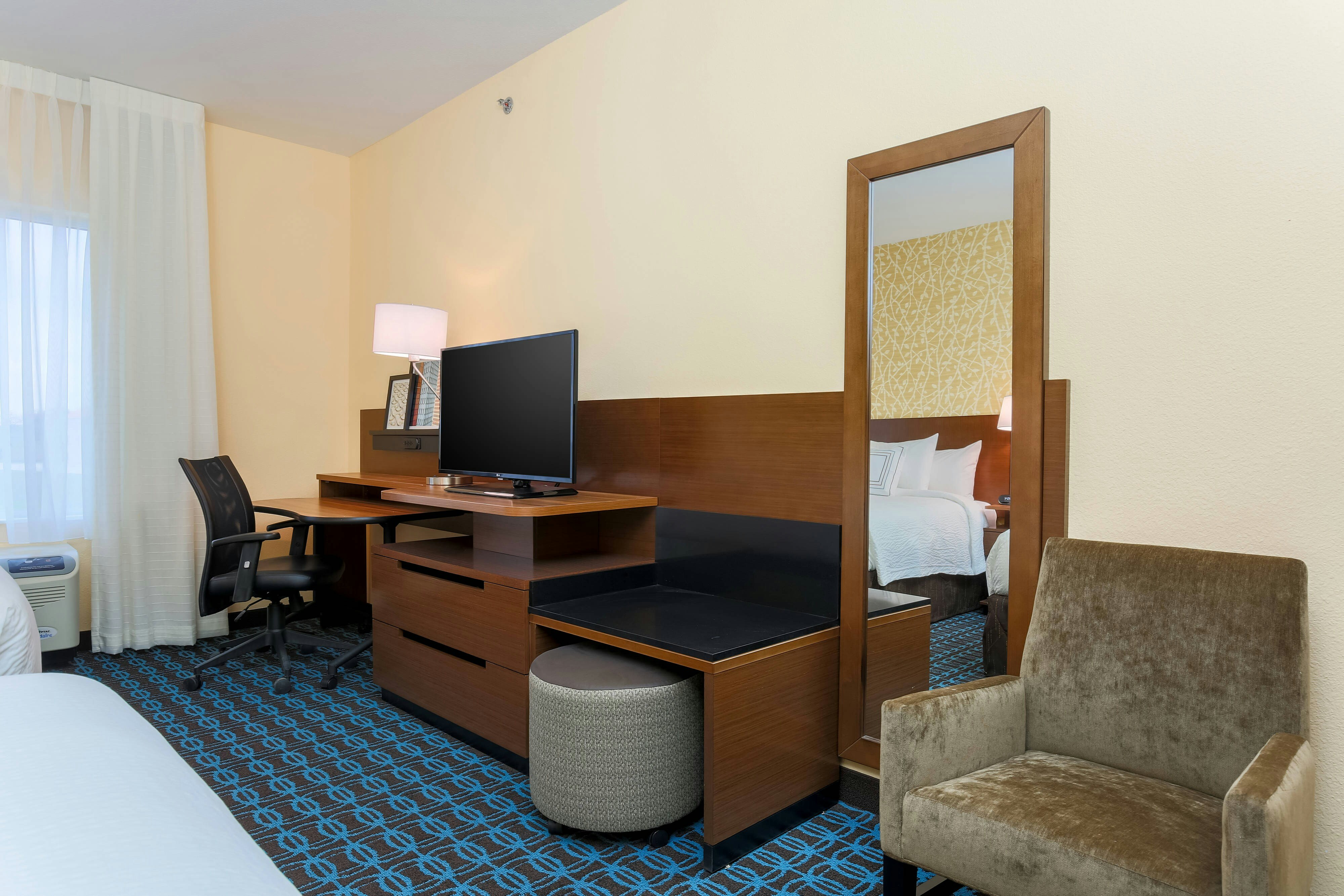 Fairfield Inn Suites Cuero 43/54
