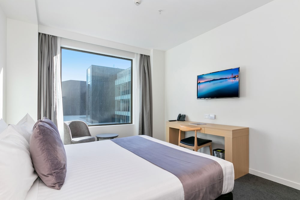 Christchurch City Hotel 9/35
