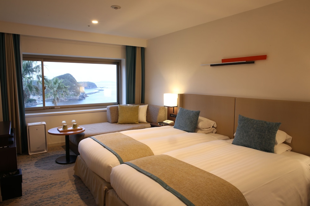 Shimoda Tokyu Hotel 25/68