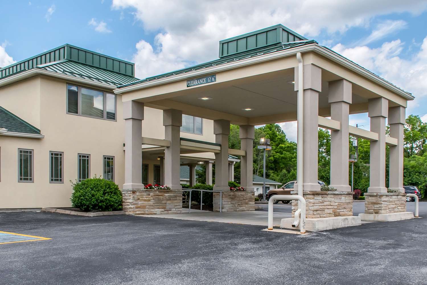 Quality Inn Bedford 28/29