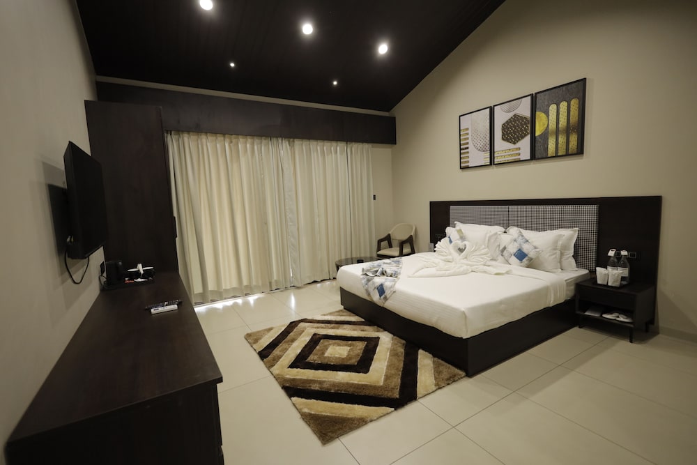 Vindhyachal Resort 10/45