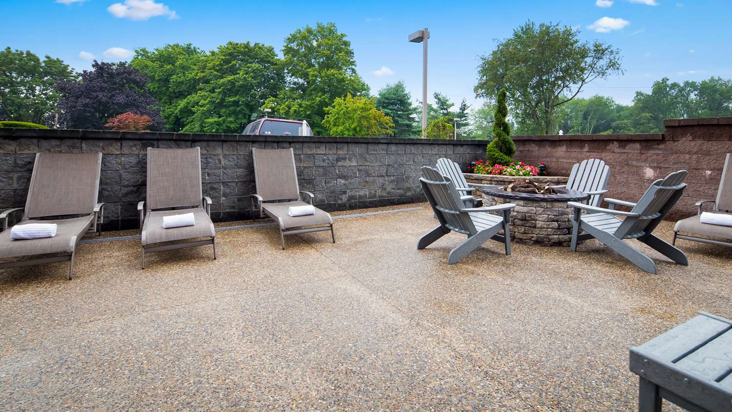 Best Western Plus Concordville Hotel 25/54