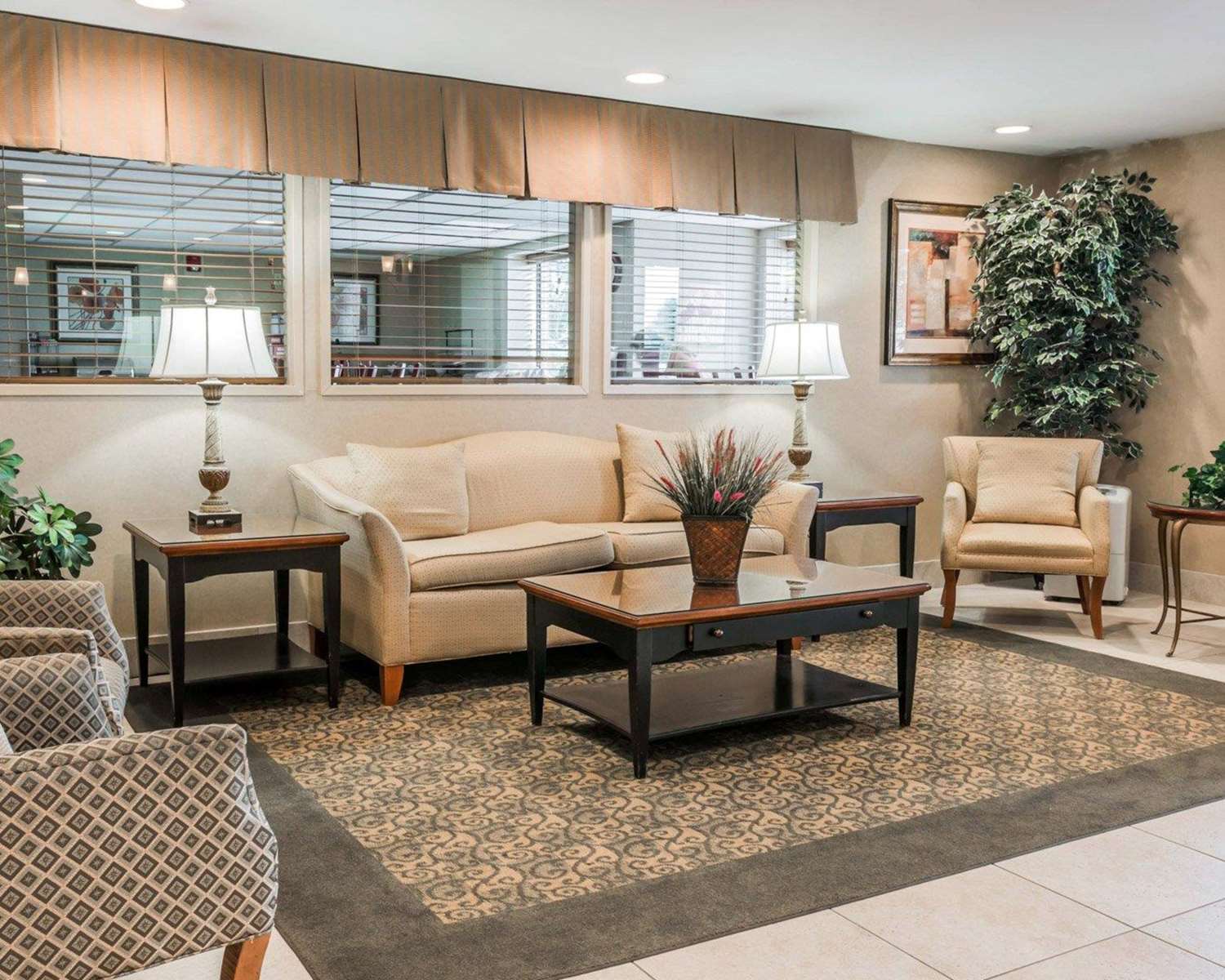 Wingate by Wyndham Utica 11/22