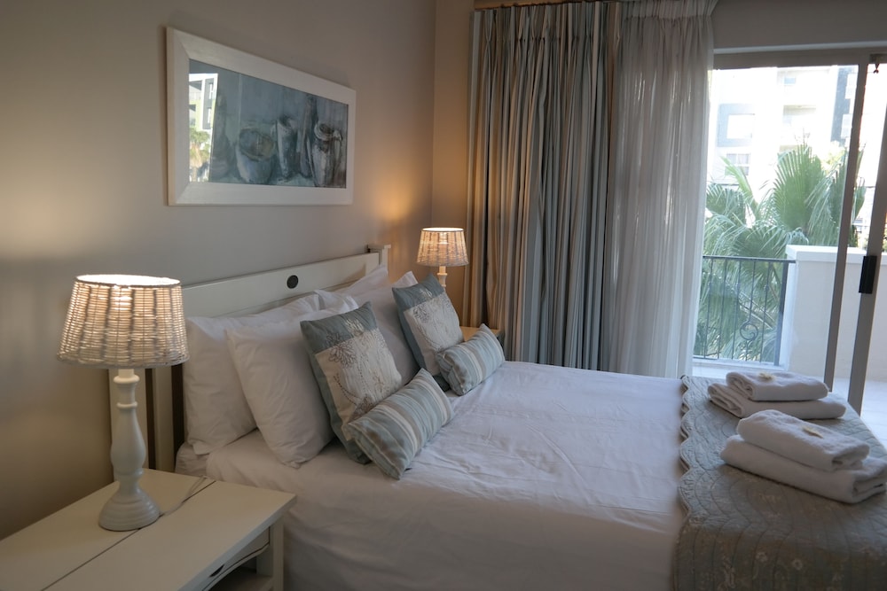 Bougain Villas Apartments 7/26