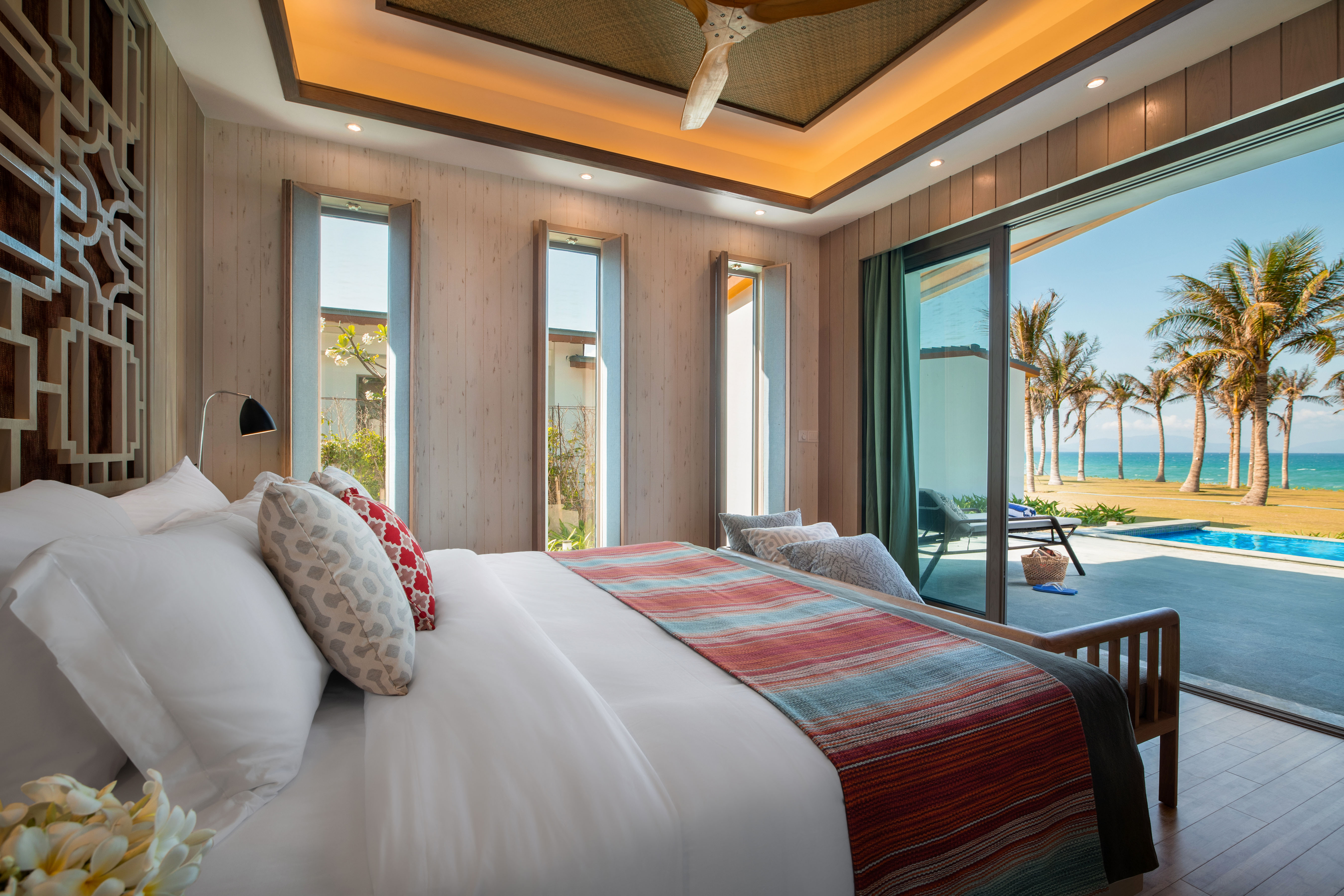 Villa, Beach Front