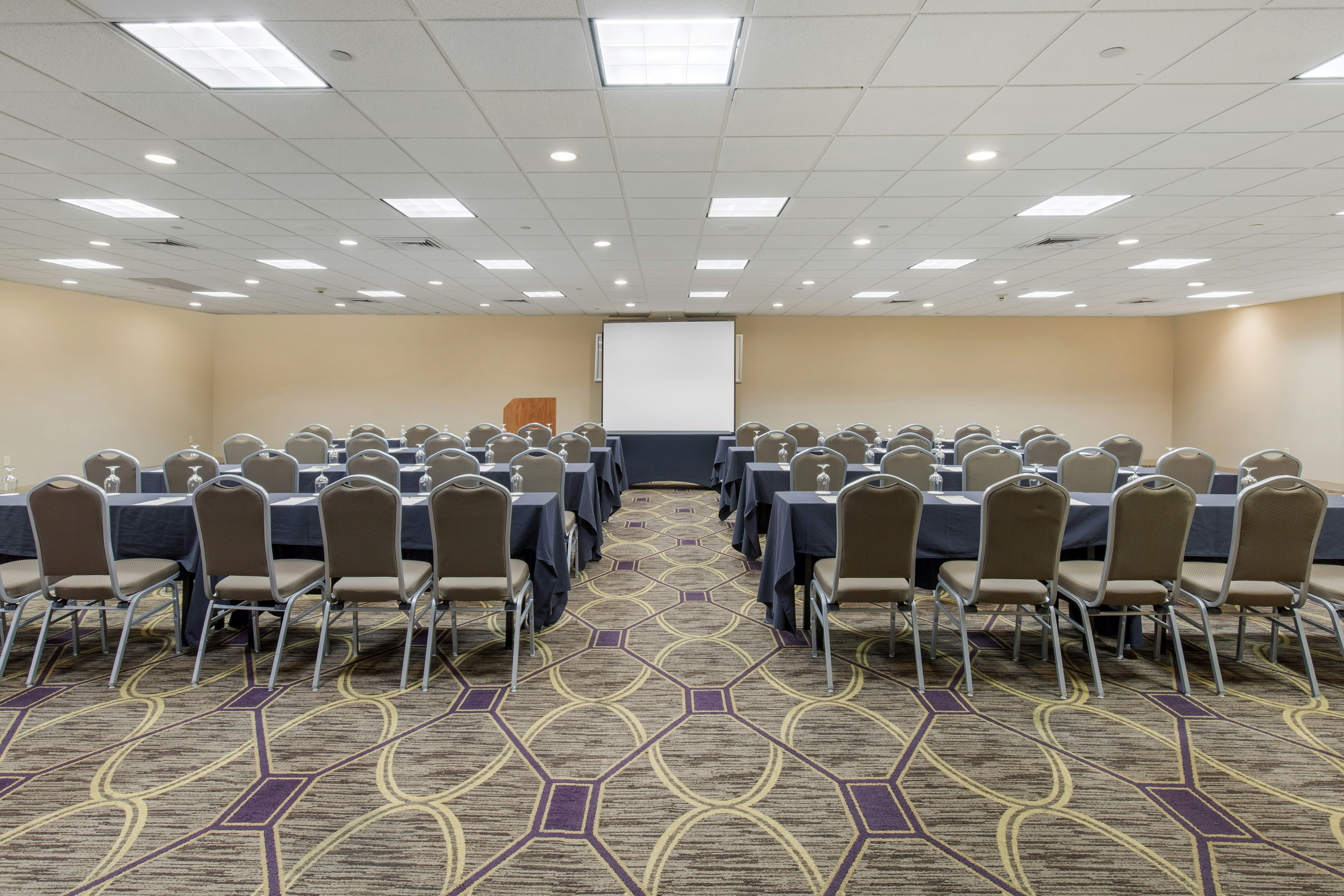 Doubletree Hotel Downtown Wilmington Legal 46/60