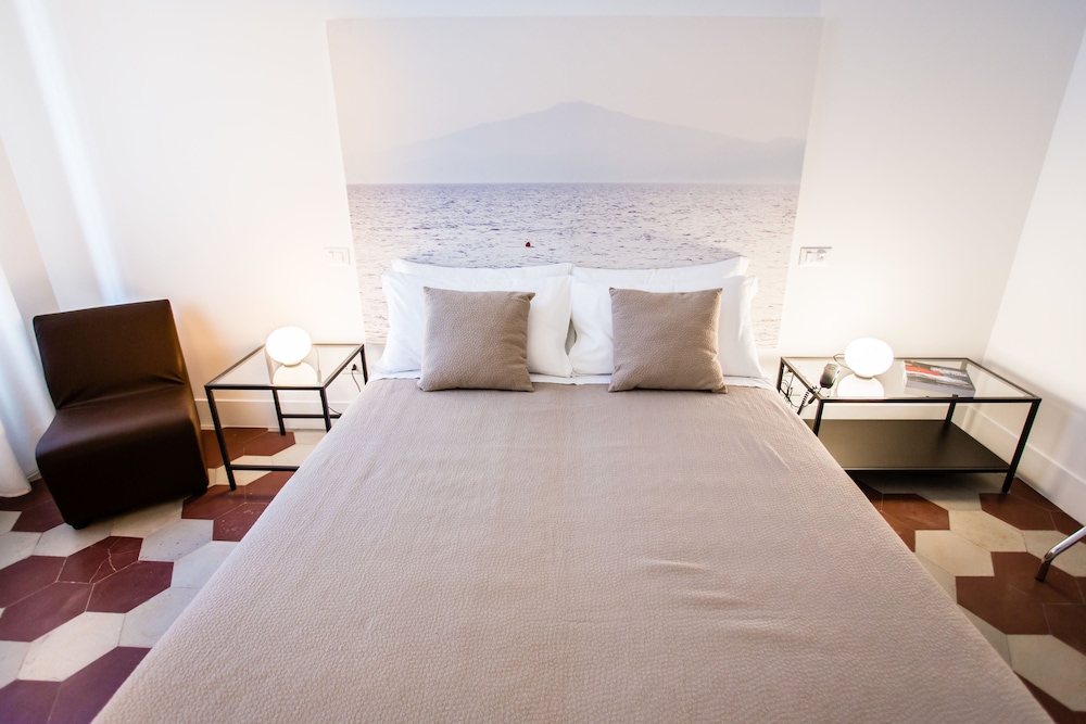 Rhegion B&B 15/40