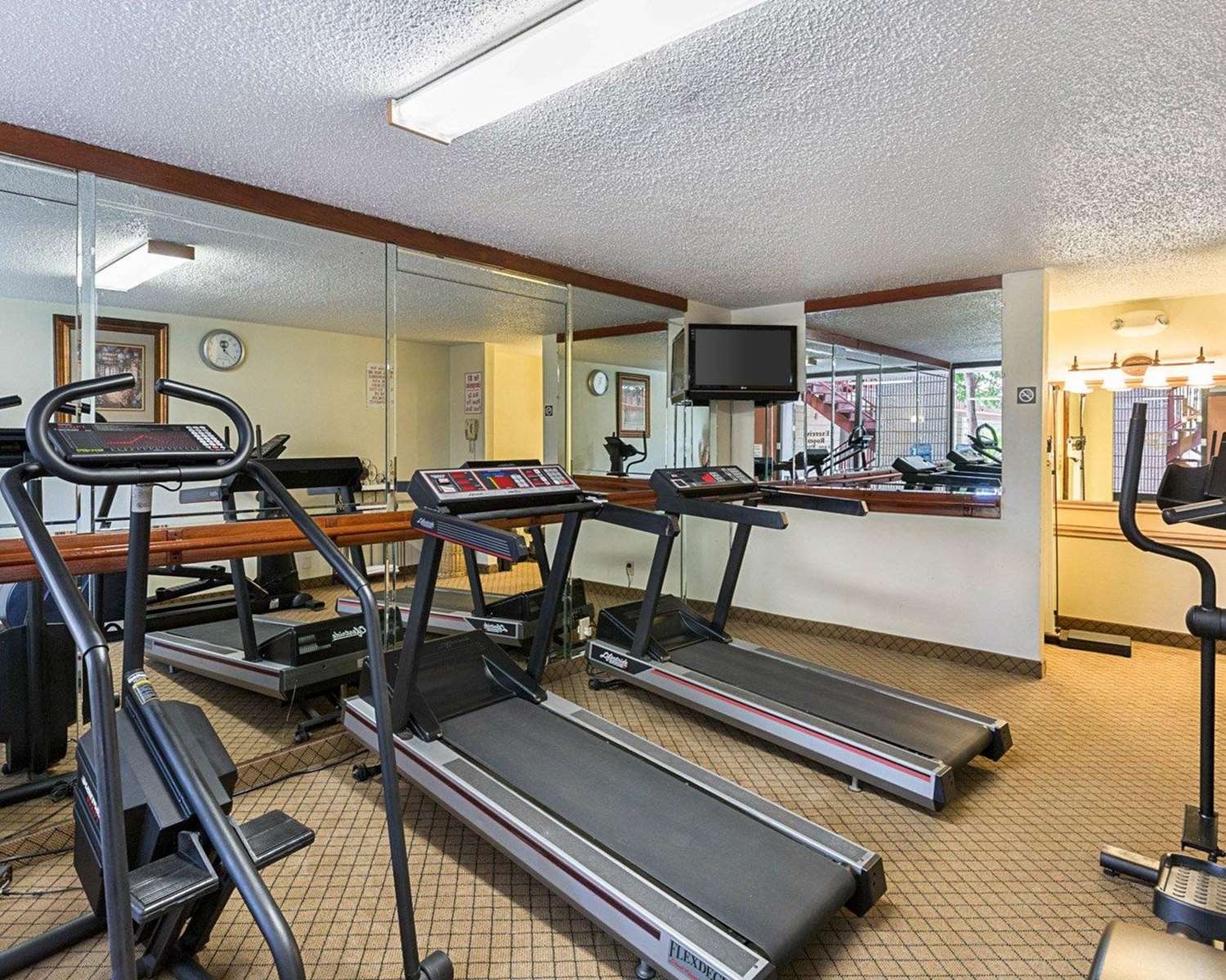 GreenTree Hotel and Extended Stay Channelview I-10 9/23