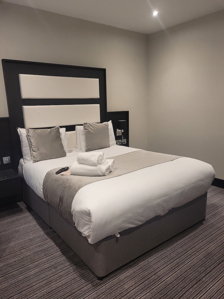 ECONOMY, DOUBLE BED