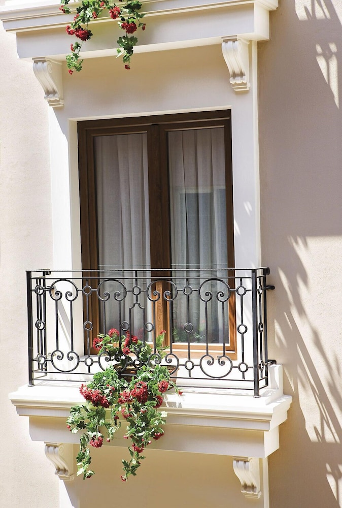 Belle Maison Hotel Residence 6/33