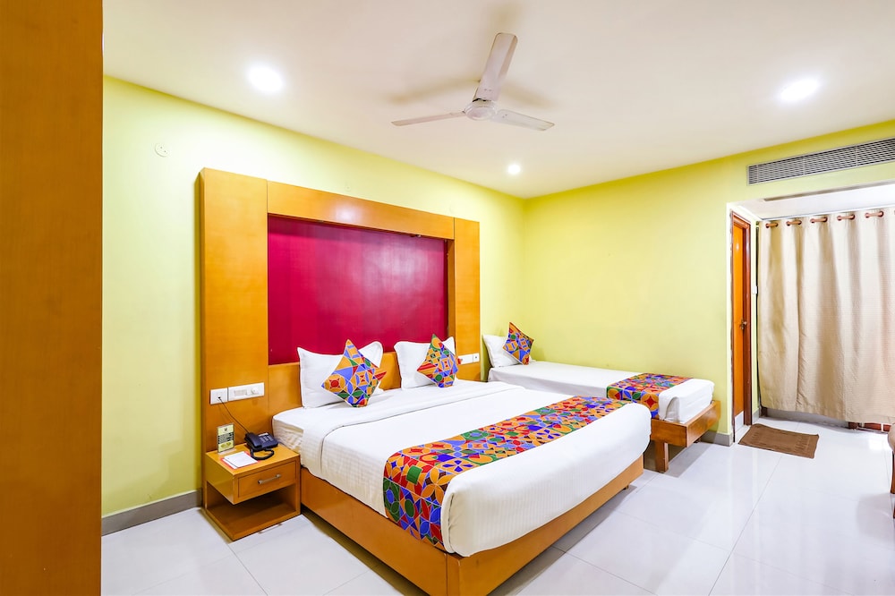 MAHALAYA RESIDENCY 25/59