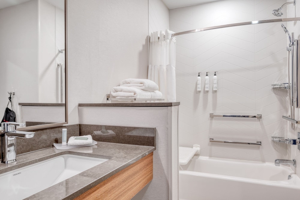Fairfield Inn & Suites Whitestown Indianapolis NW 19/22