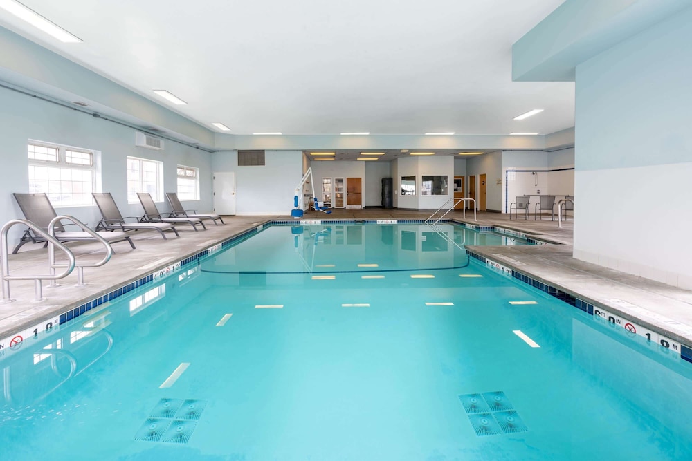 Super 8 By Wyndham Spokane Valley 6/33