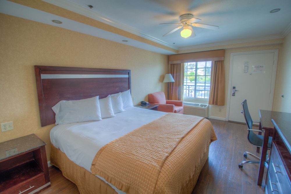 Princess Inn - Westminster / Huntington Beach 44/62