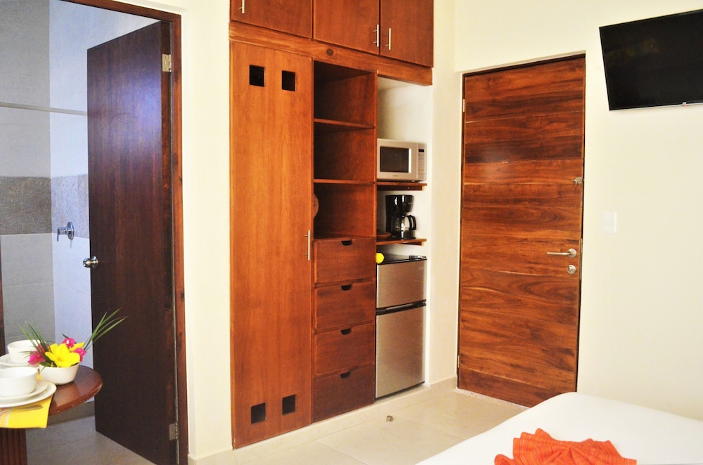 HOTEL ARRECIFES SUITES 25/67