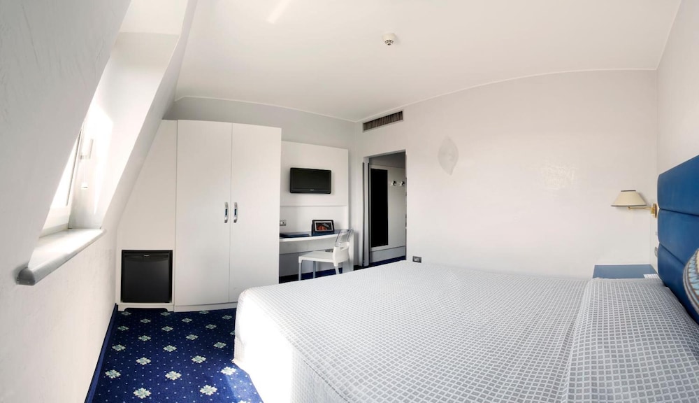 Hotel Estense 17/40