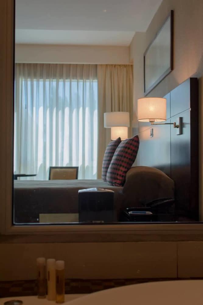 Howard Johnson by Wyndham Neuquen 16/25