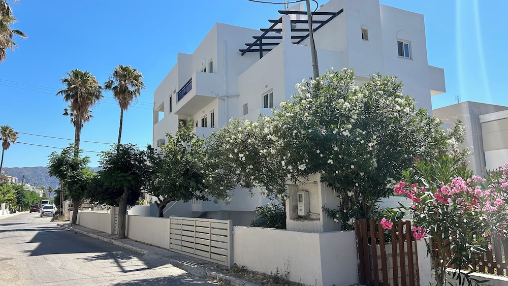 Kaloxenia Apartments 46/50