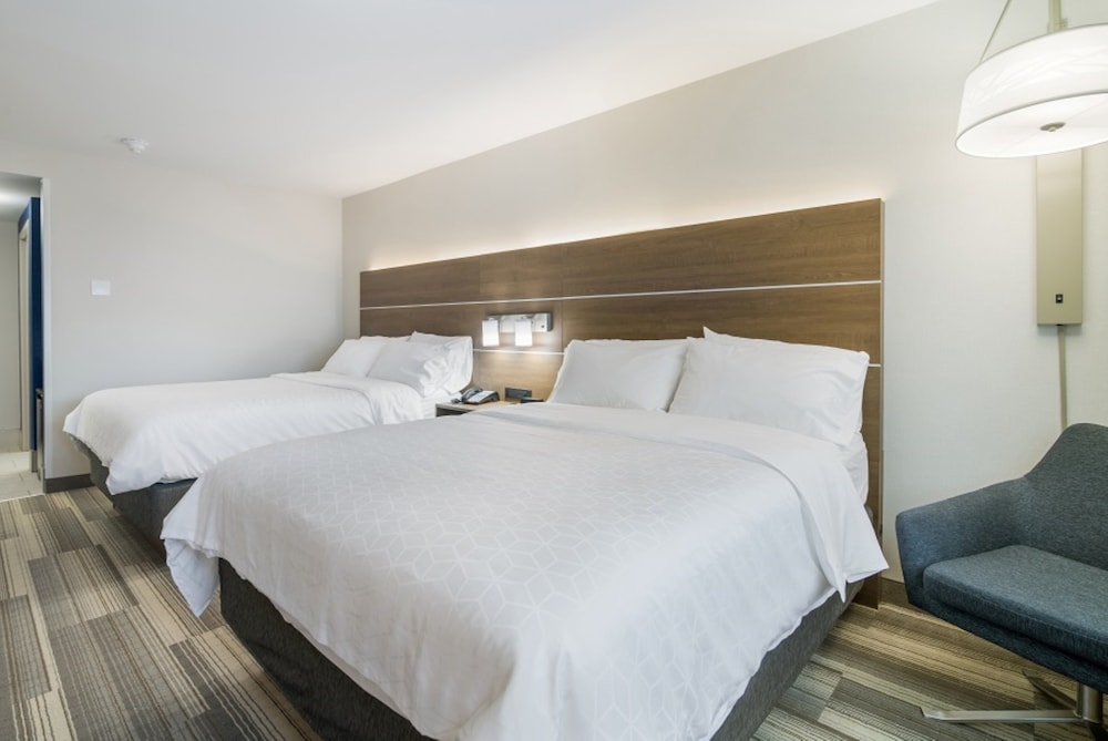 Holiday Inn Express Plymouth, an IHG Hotel 18/41
