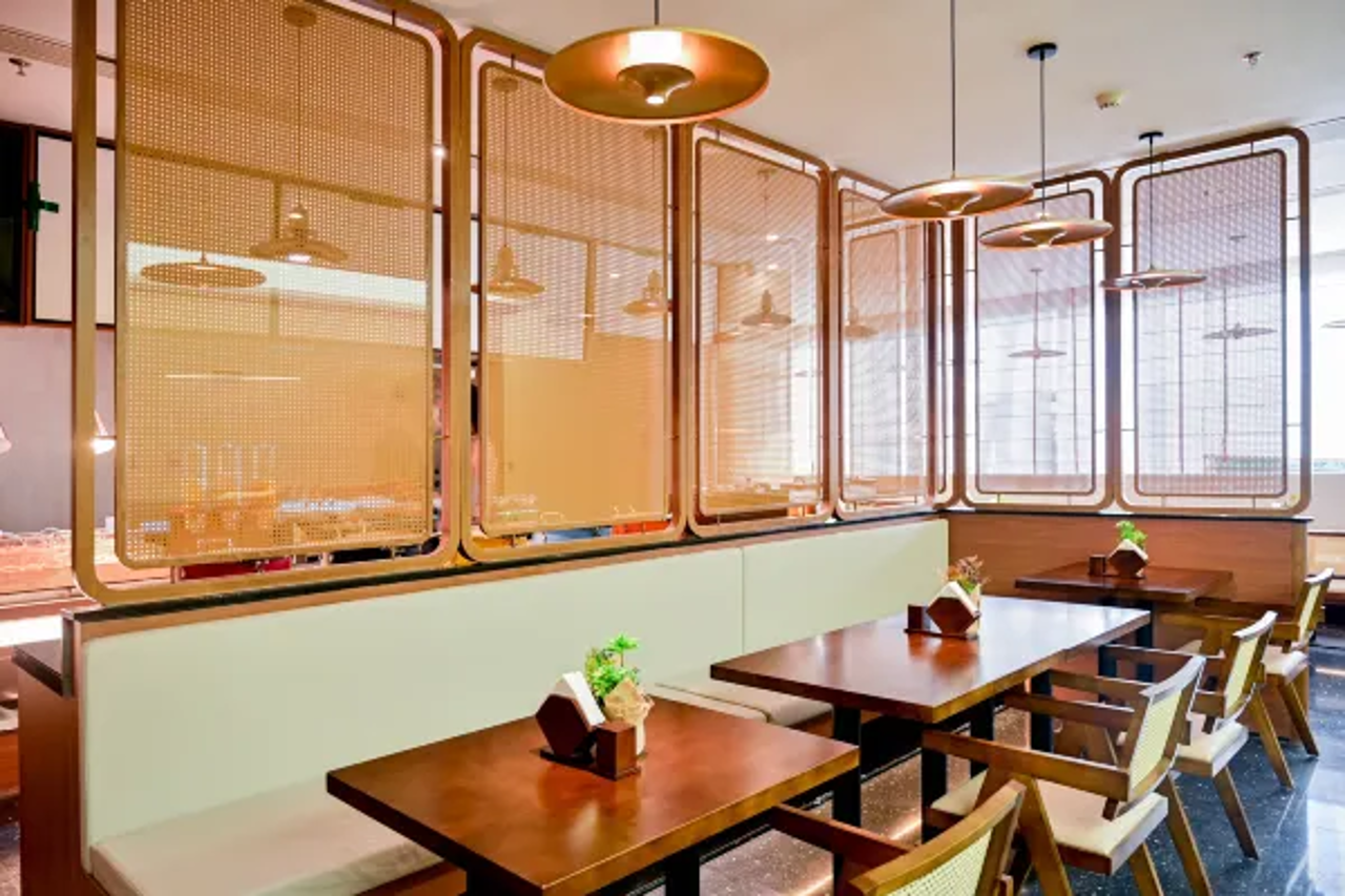 Yuezhi Light Hotel(Guangzhou Eastern Railway Station Yantang Metro Station Store) 34/36