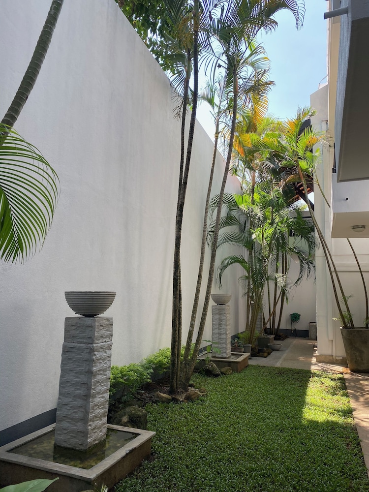 D Villas 55/61