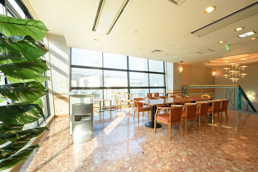 Annex Royal Hotel 36/45