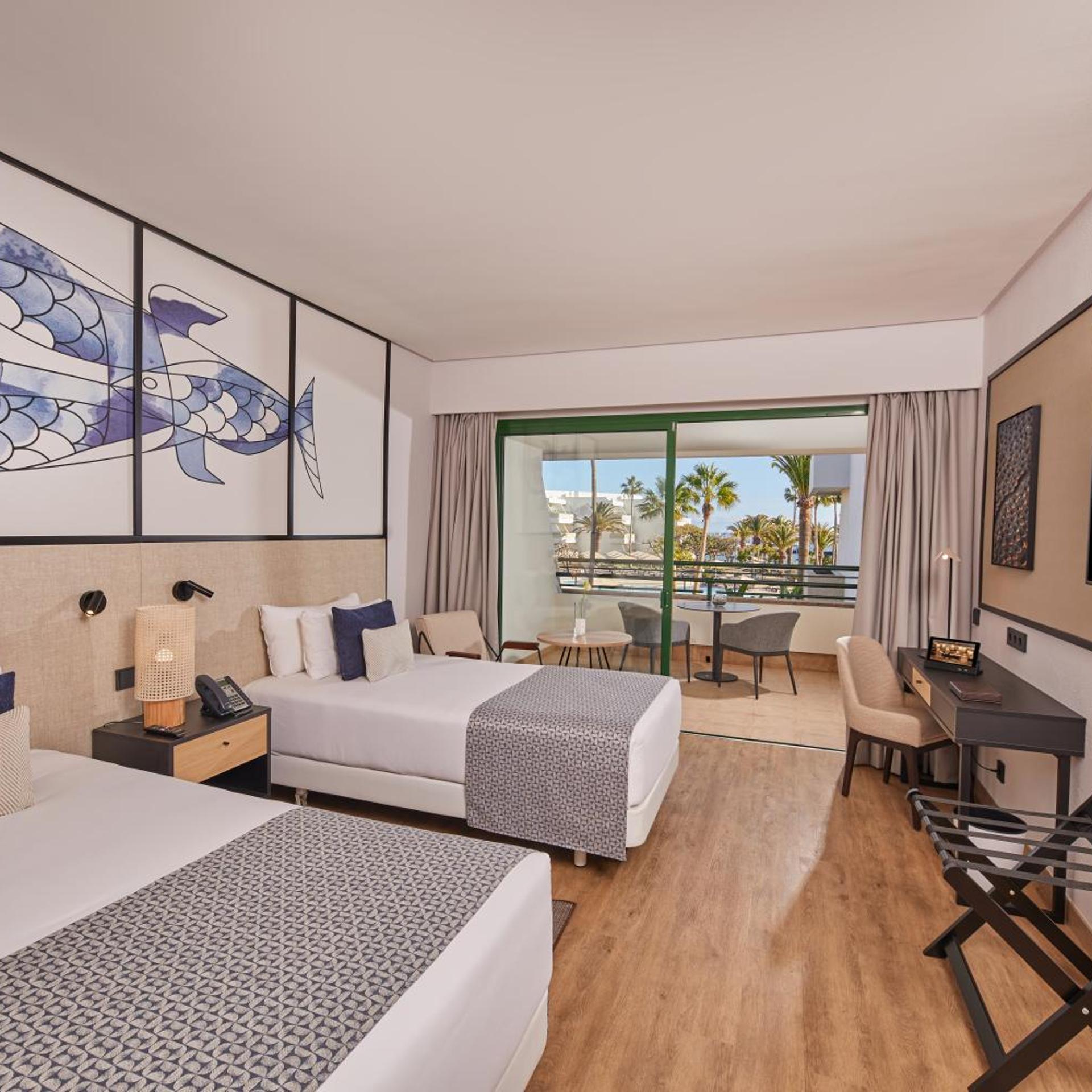Preferred Club, Double Bed, Pool View