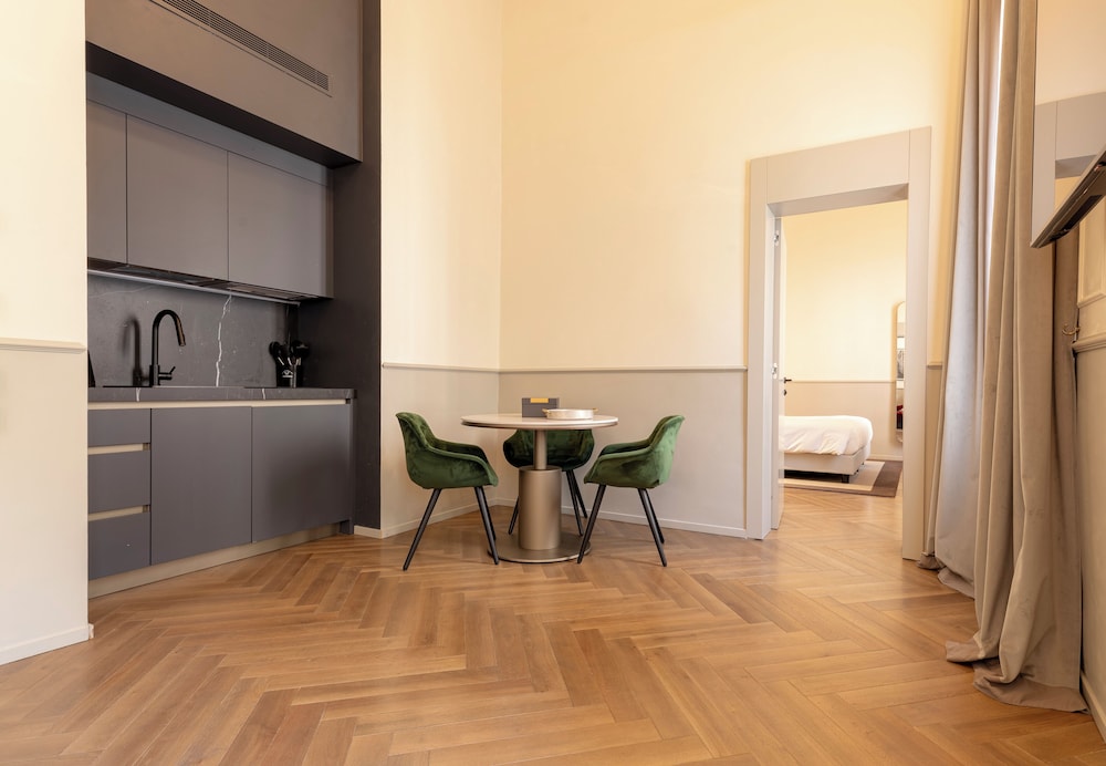 Luxury Apartments Palazzo Nani 20/22