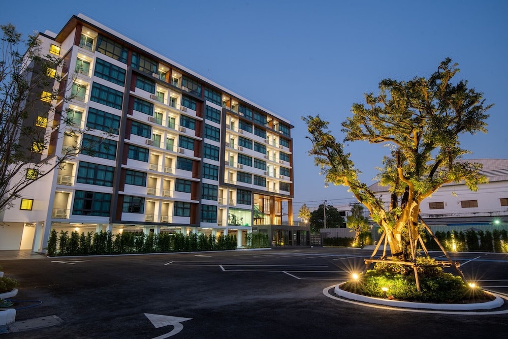 ORION Hotel and Residence Bangkok 3/50
