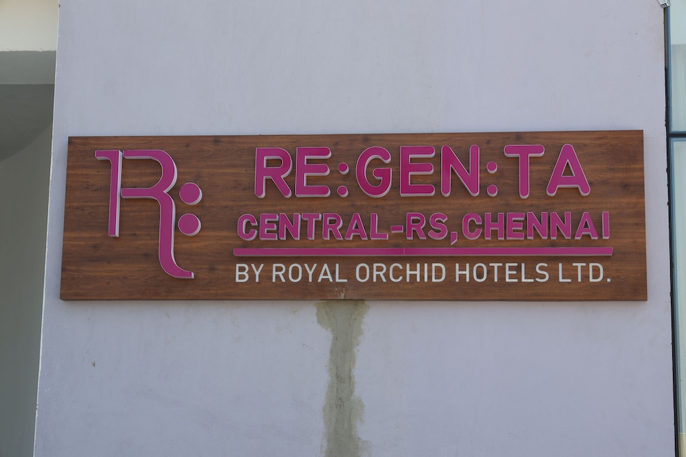 Regenta Central RS, OMR 33/62