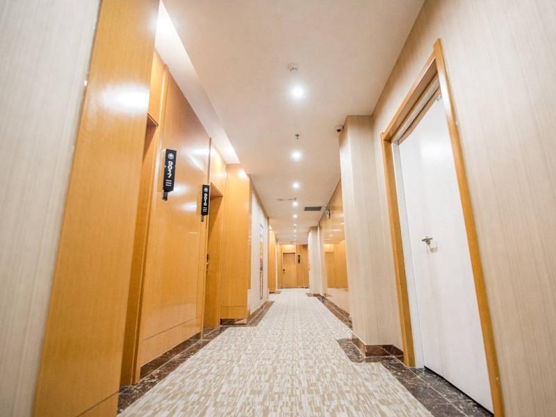 GreenTree Inn Xuchang Xiangcheng County Ziyun Avenue 24/38