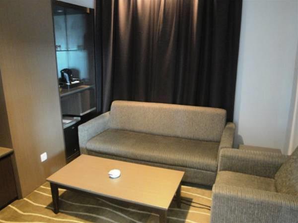 Grand Maleo Hotel Makassar 17/21