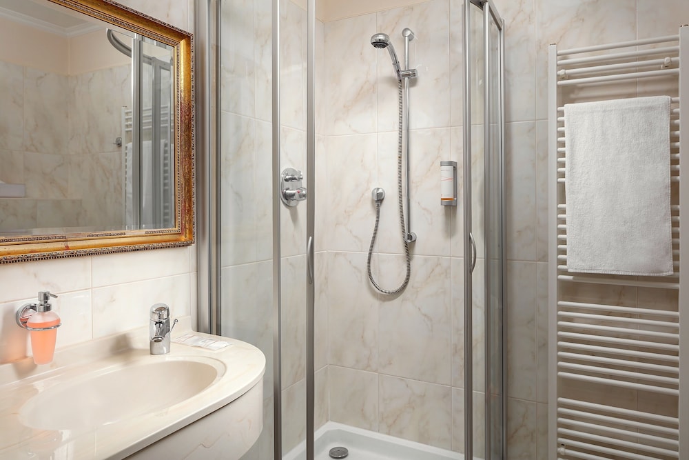 Humboldt Park Hotel Spa 57/60