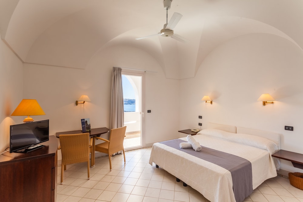 Mursia Resort & Spa 4/32