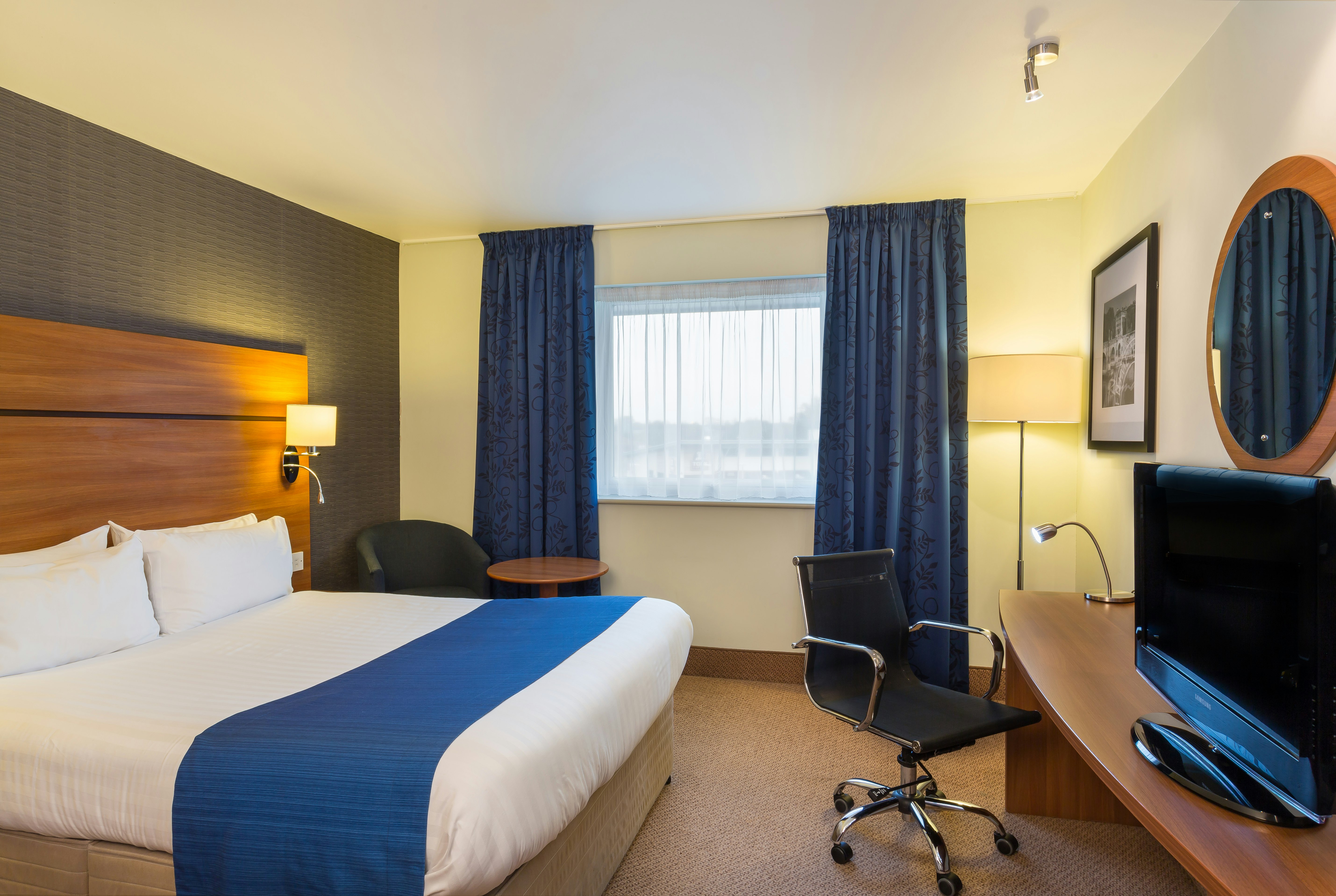 Holiday Inn Express Braintree 14/47