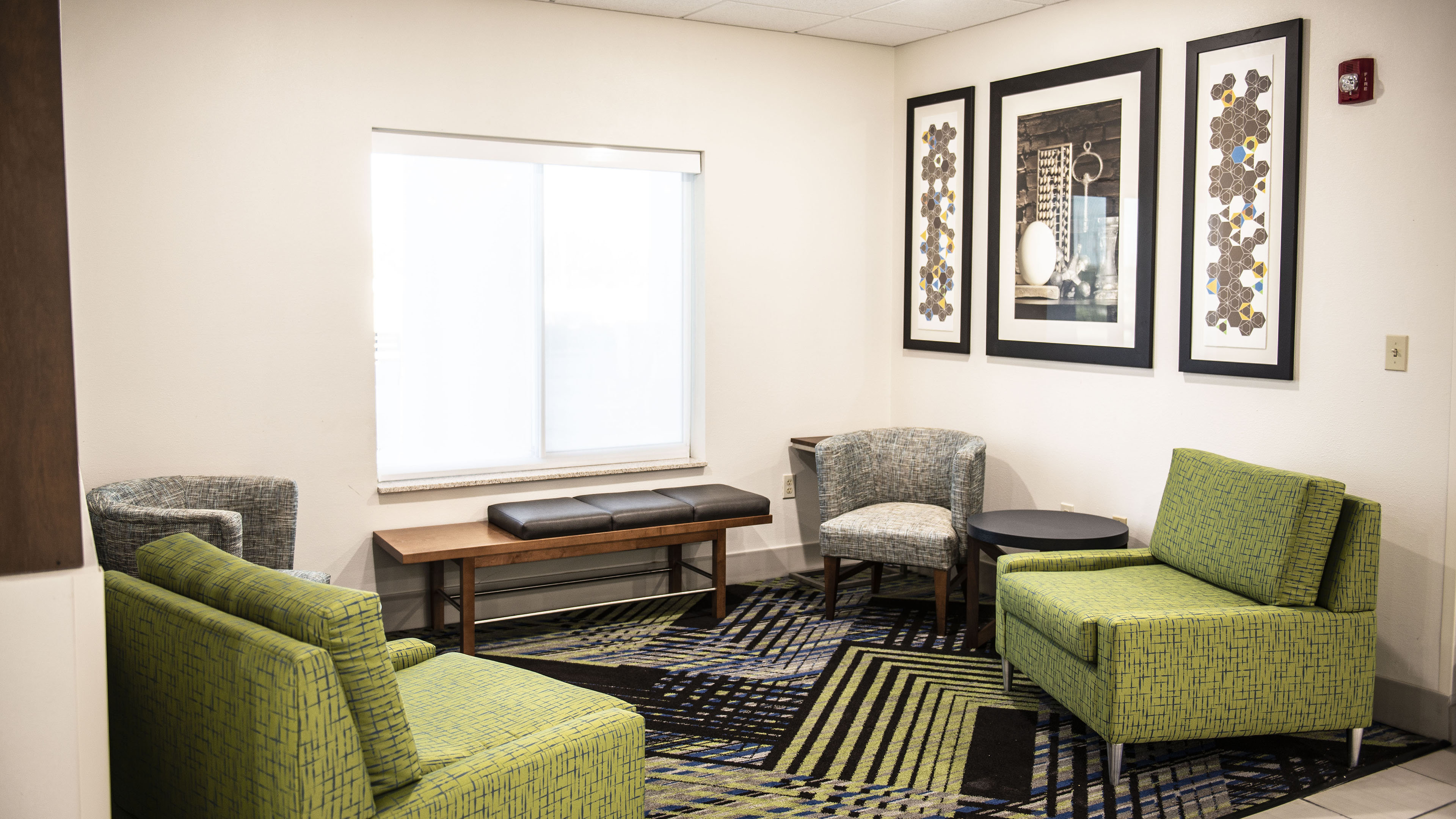 Holiday Inn Express Hotel And Suites Sedalia 51/60