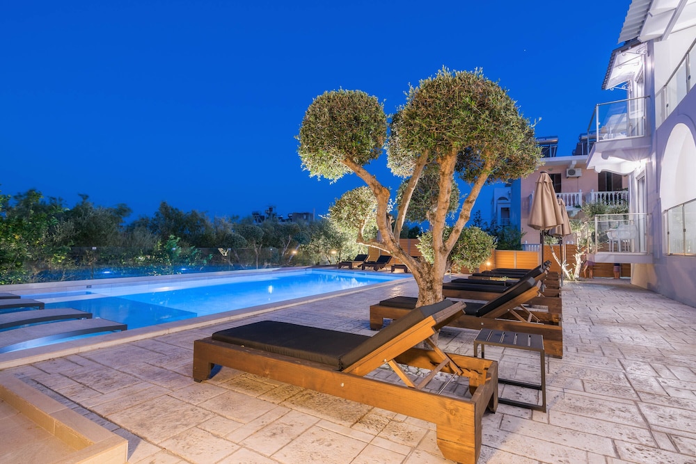 Litore Luxury Living 40/50