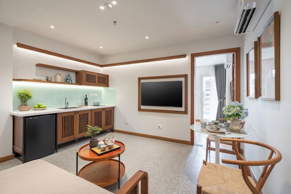 Le Parfum Apartment & Hotel 43/50