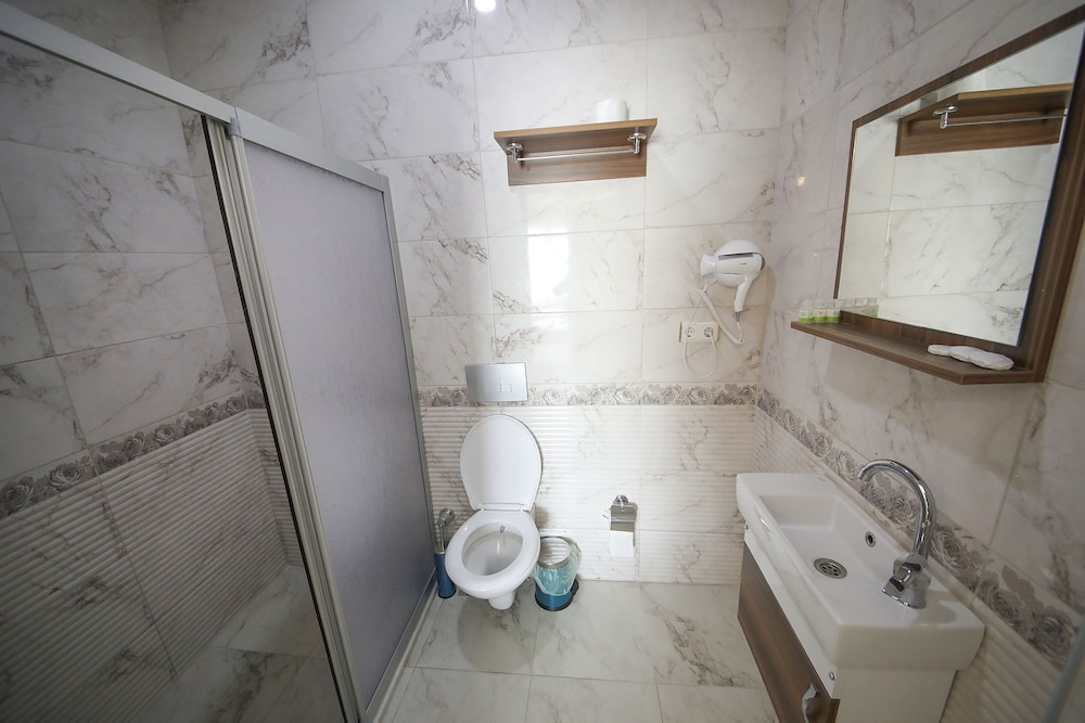 Delbab Hotel 31/33