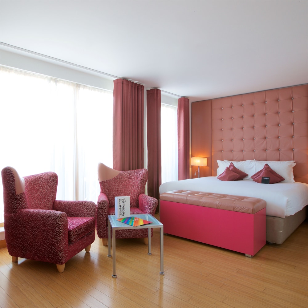 Bermondsey Square Hotel 13/50