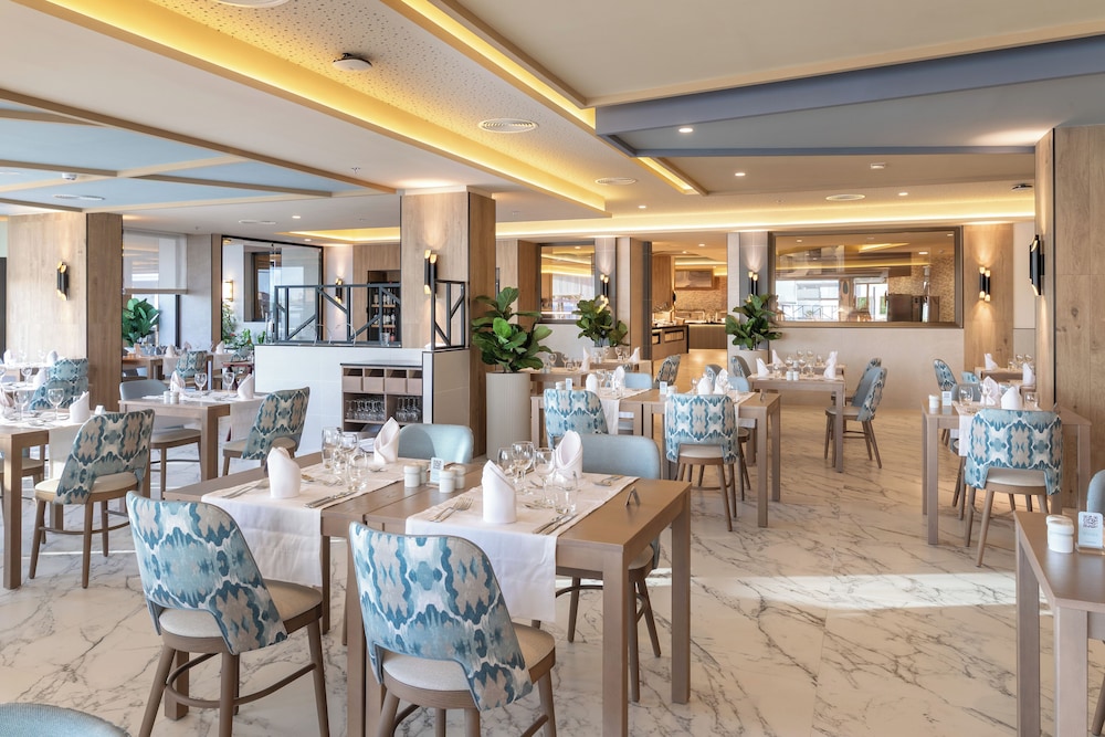 Hotel Riu Palace Calypso - Adults Only 82/97