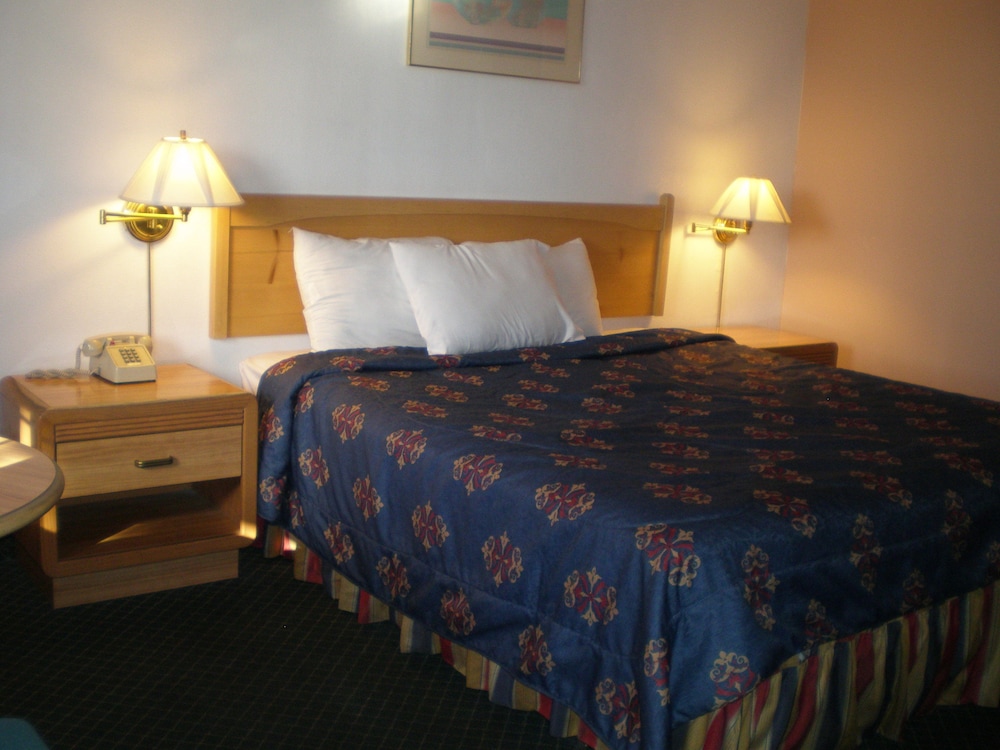 ECONOMY INN BARSTOW 27/57