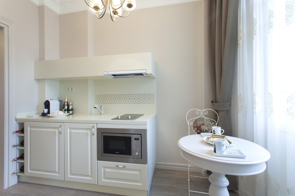 Louis Appartements Galata 42/43