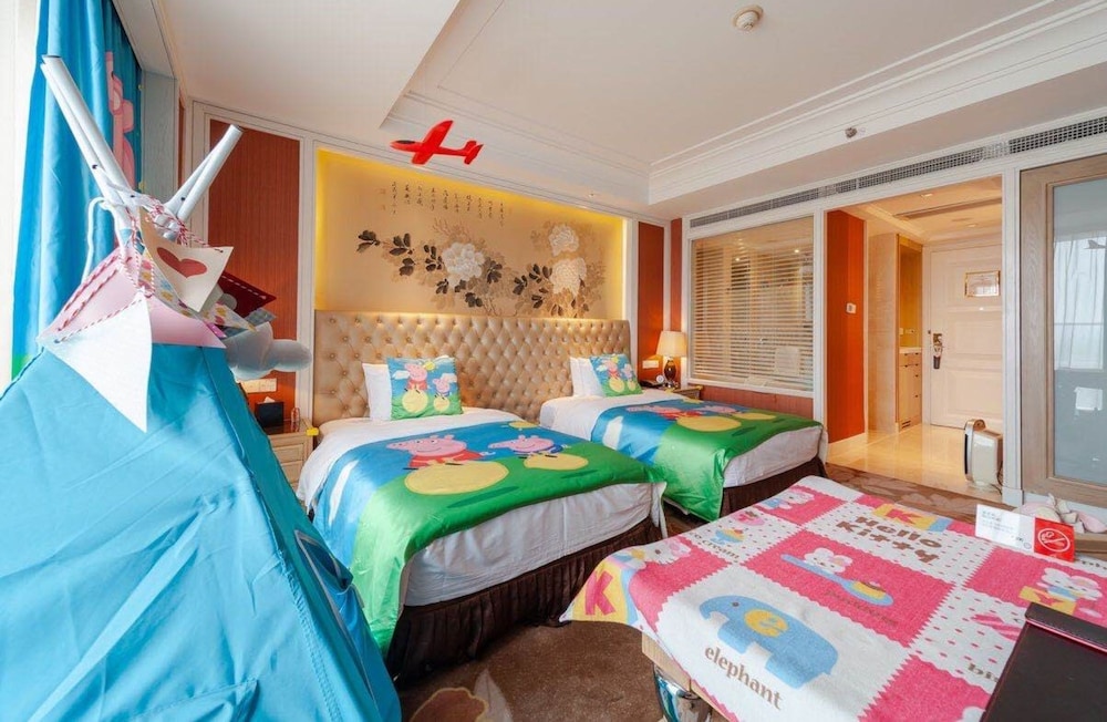 Tonino Lamborghini Hotel Kunshan City Center Package 14/41