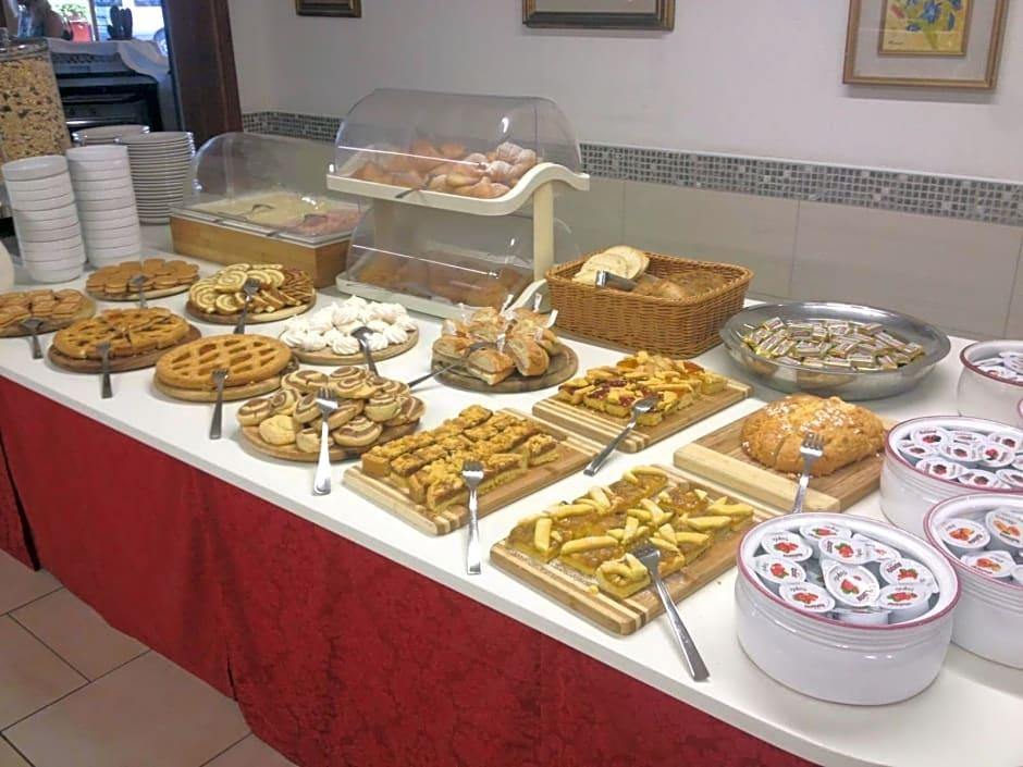 Hotel Villa Itala 37/51