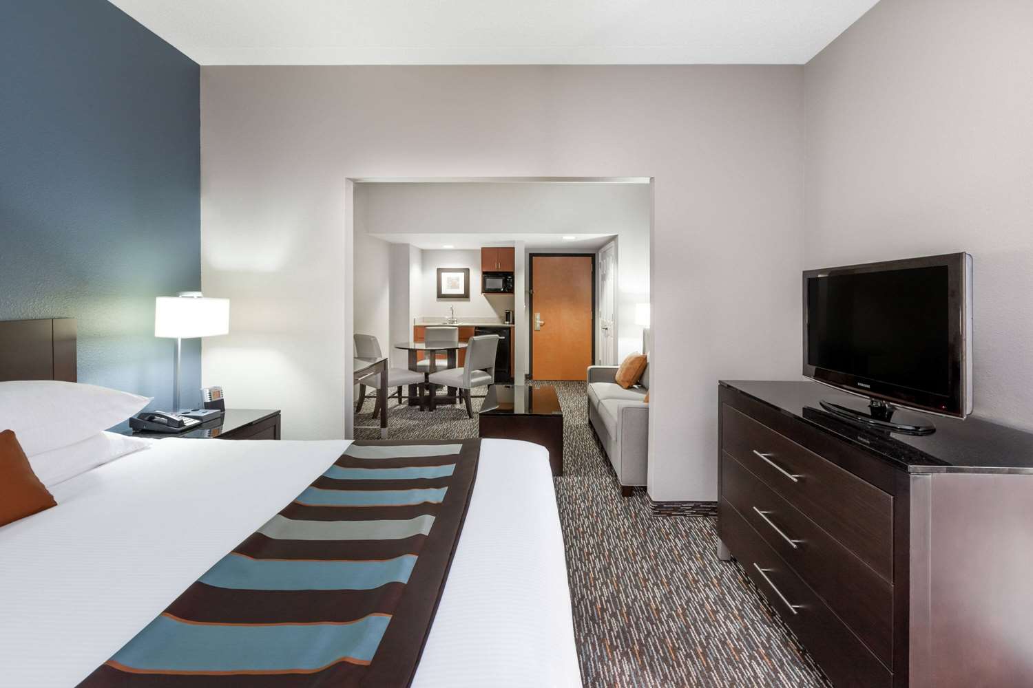 Wingate by Wyndham Sylvania/Toledo 51/56