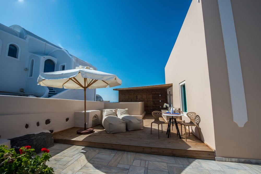 Passion Blue Villas 2/50