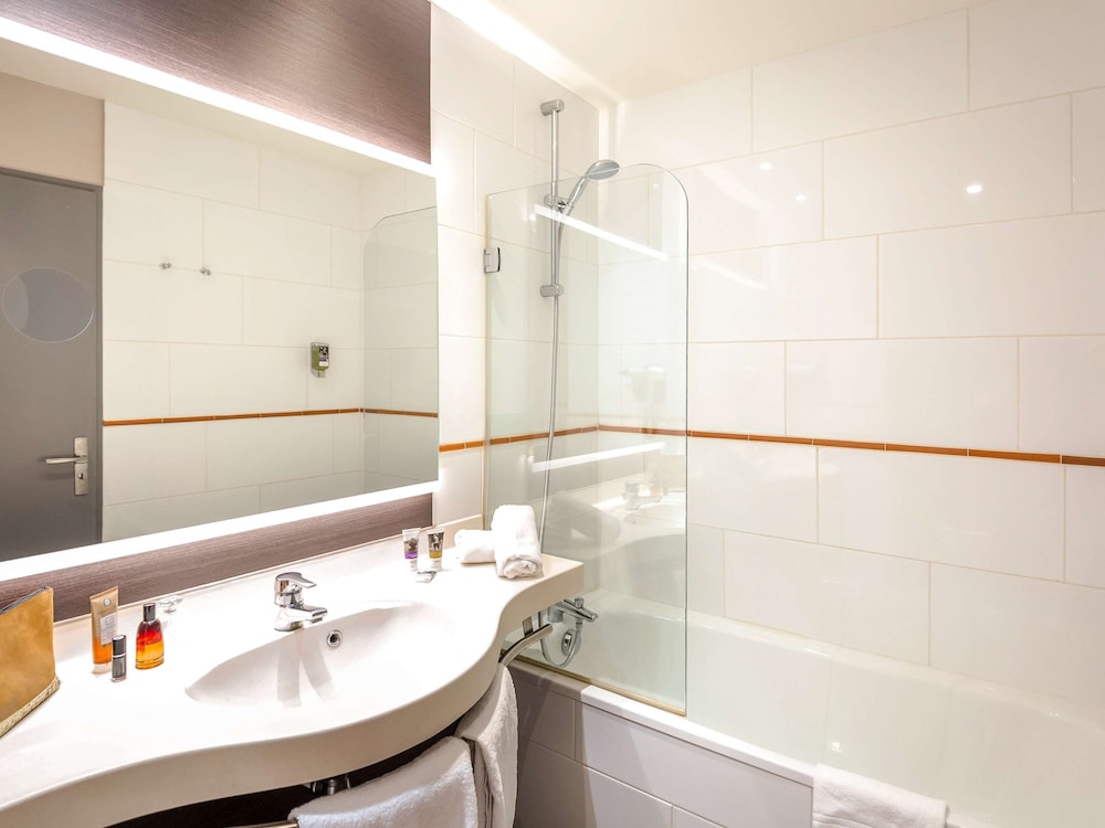 Mercure Cavaillon Portes Du Luberon 13/64