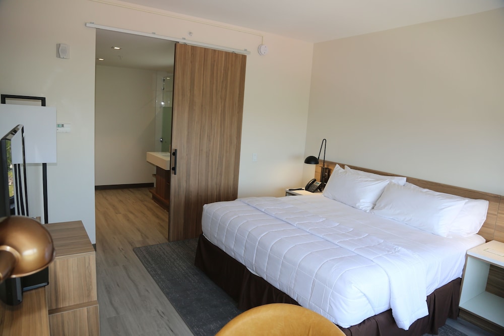 Wyndham Garden North Bergen Near Secaucus 7/42